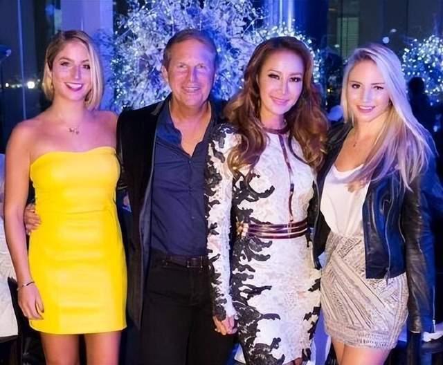 网友爆料李玟老公照片视频,网友热议背后的真相  第1张